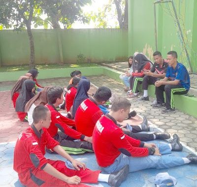 Konflik atau Masalah yang Sering Terjadi di dalam Organisasi Ekstrakurikuler Sekolah dan Cara Mengatasinya