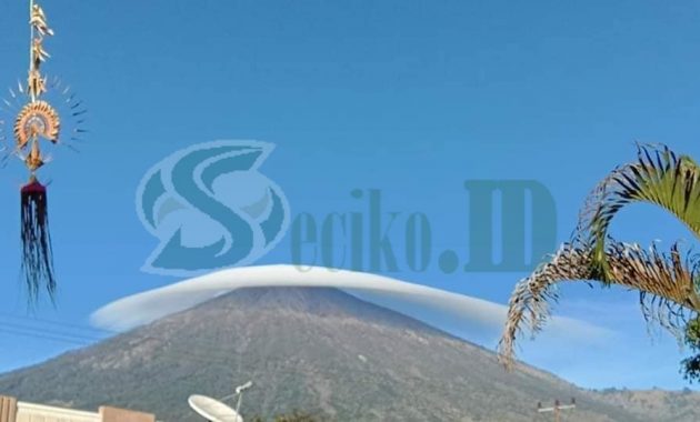awan putih rinjani
