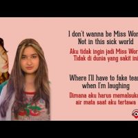 Download Lagu Miss Sick World - Alex Porat feat. Stephanie Poetri (Lirik Lagu Terjemahan) Download Lagu Miss Sick World – Alex Porat feat. Stephanie Poetri (Lirik Lagu Terjemahan)